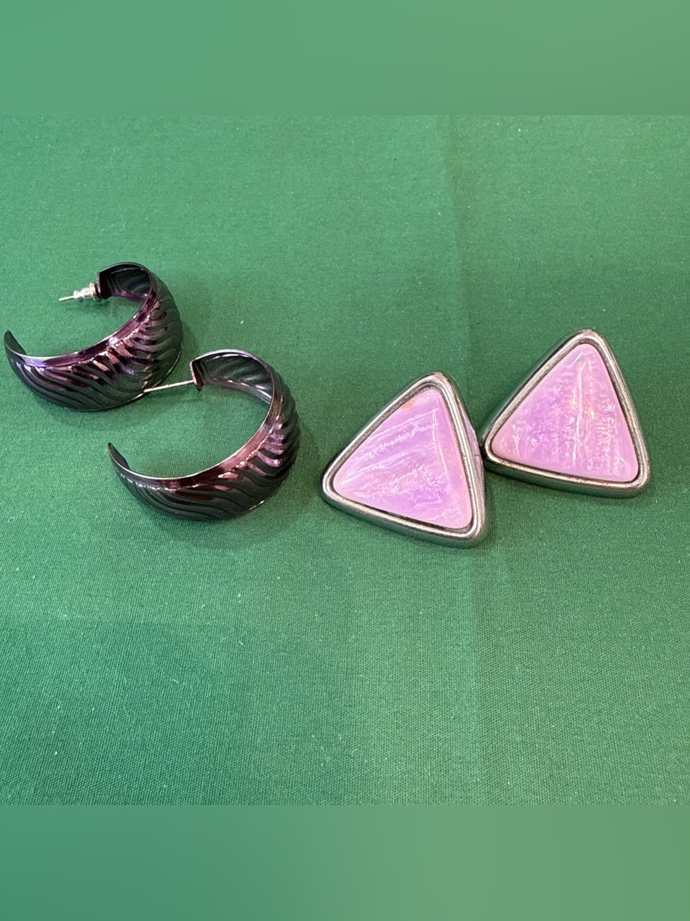 Purple Hoop &Lavender Triangle Pierced Earrings. 22E